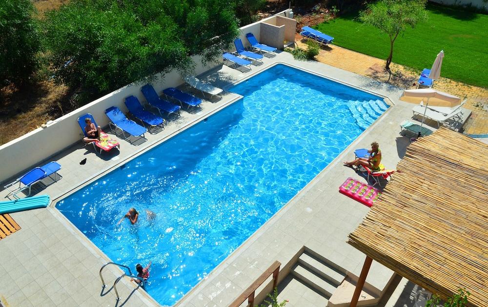 Eleonora Αnissaras Hotel Hersonissos  Exterior photo
